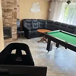 Stolowa - Game - Bilard, Simracing, Arcade וילה