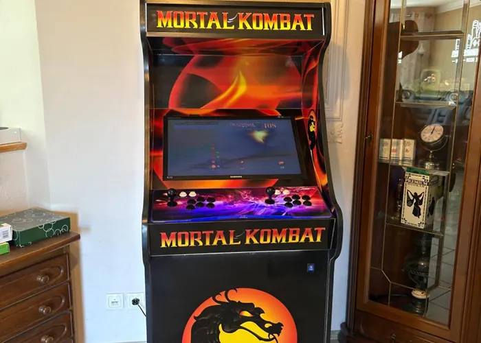 Stolowa - Game - Bilard, Simracing, Arcade Villa Chocieszow