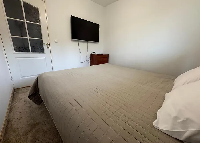 Villa Stolowa - Game - Bilard, Simracing, Arcade Chocieszow