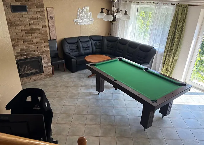 Stolowa - Game - Bilard, Simracing, Arcade Villa